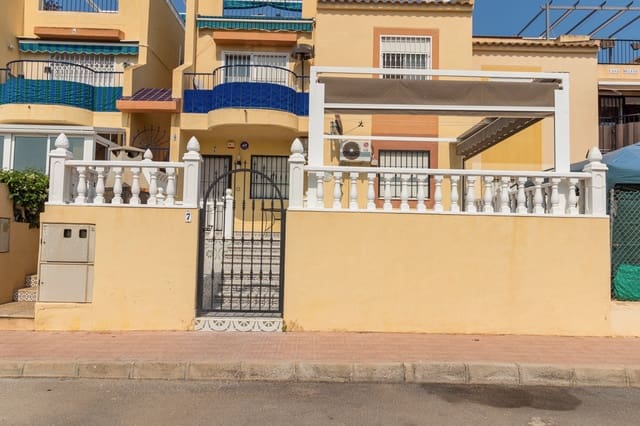 3 slaapkamer Appartement te koop in La Siesta, Torrevieja met zwembad - € 158.000 (Ref: 9180353)