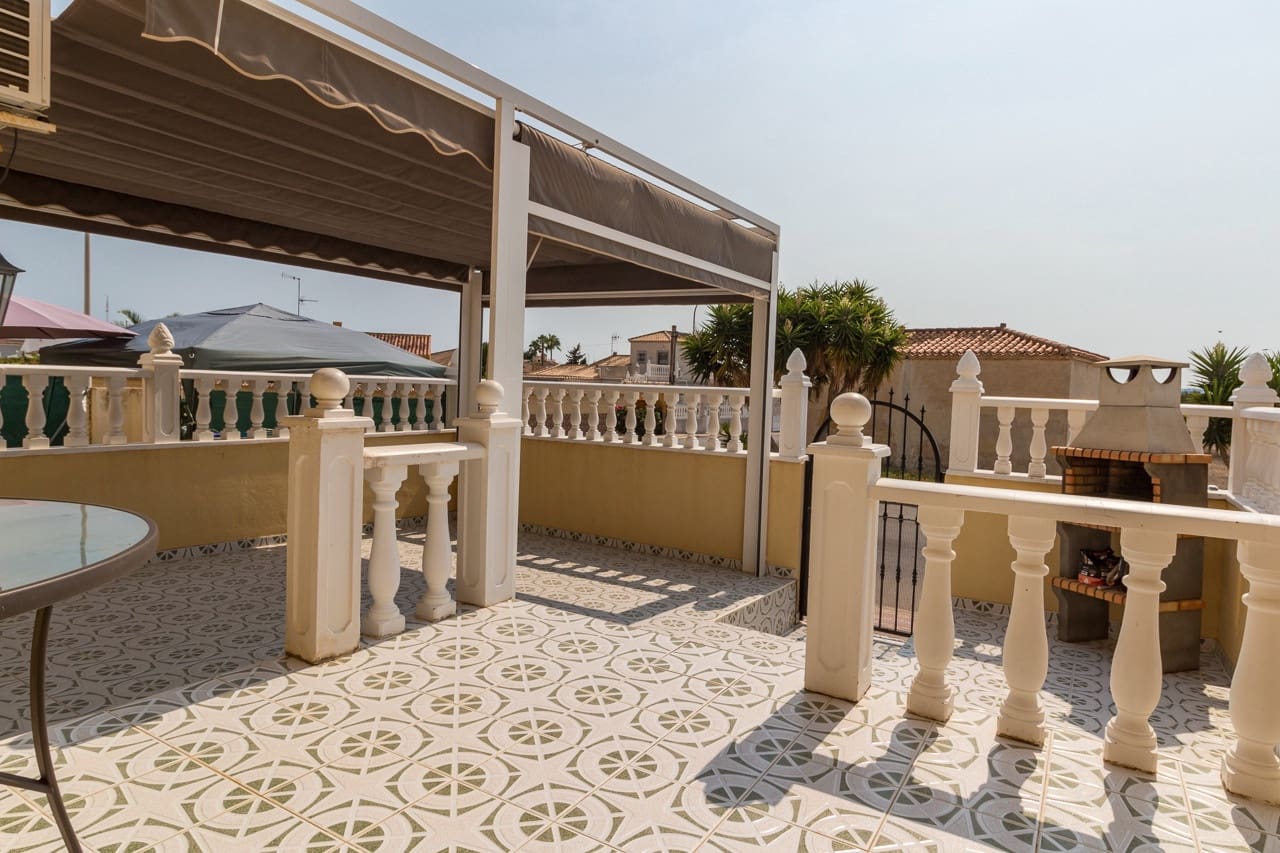 3 slaapkamer Appartement te koop in La Siesta met zwembad - € 158.000 (Ref: 9180353)