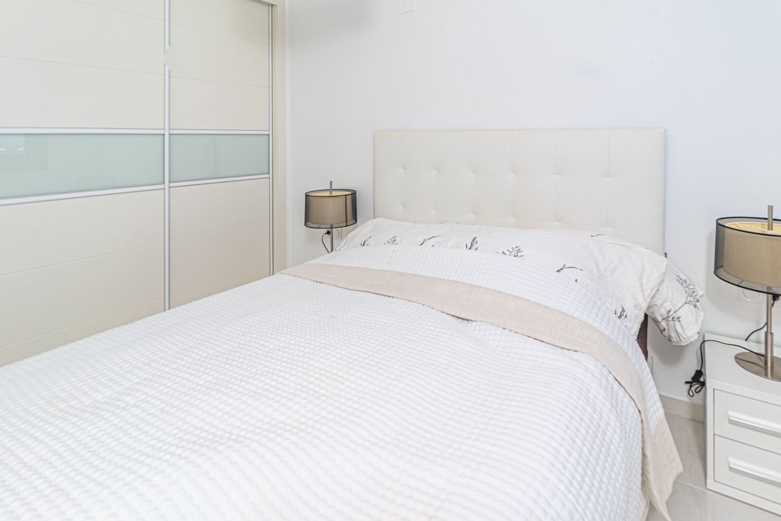 2 chambre Penthouse à vendre à Punta Prima avec piscine garage - 595 000 € (Ref: 9204897)