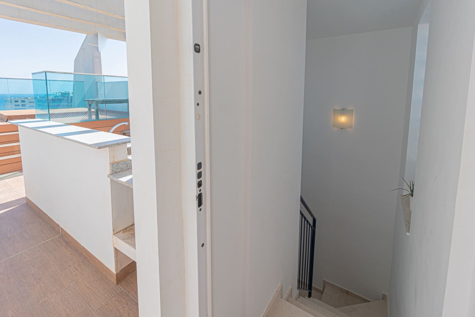 2 chambre Penthouse à vendre à Punta Prima avec piscine garage - 595 000 € (Ref: 9204897)