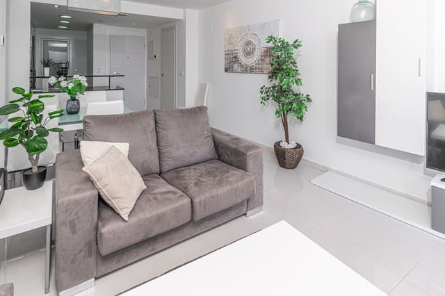 2 slaapkamer Penthouse te koop in Punta Prima, Torrevieja met zwembad garage - € 595.000 (Ref: 9204897)