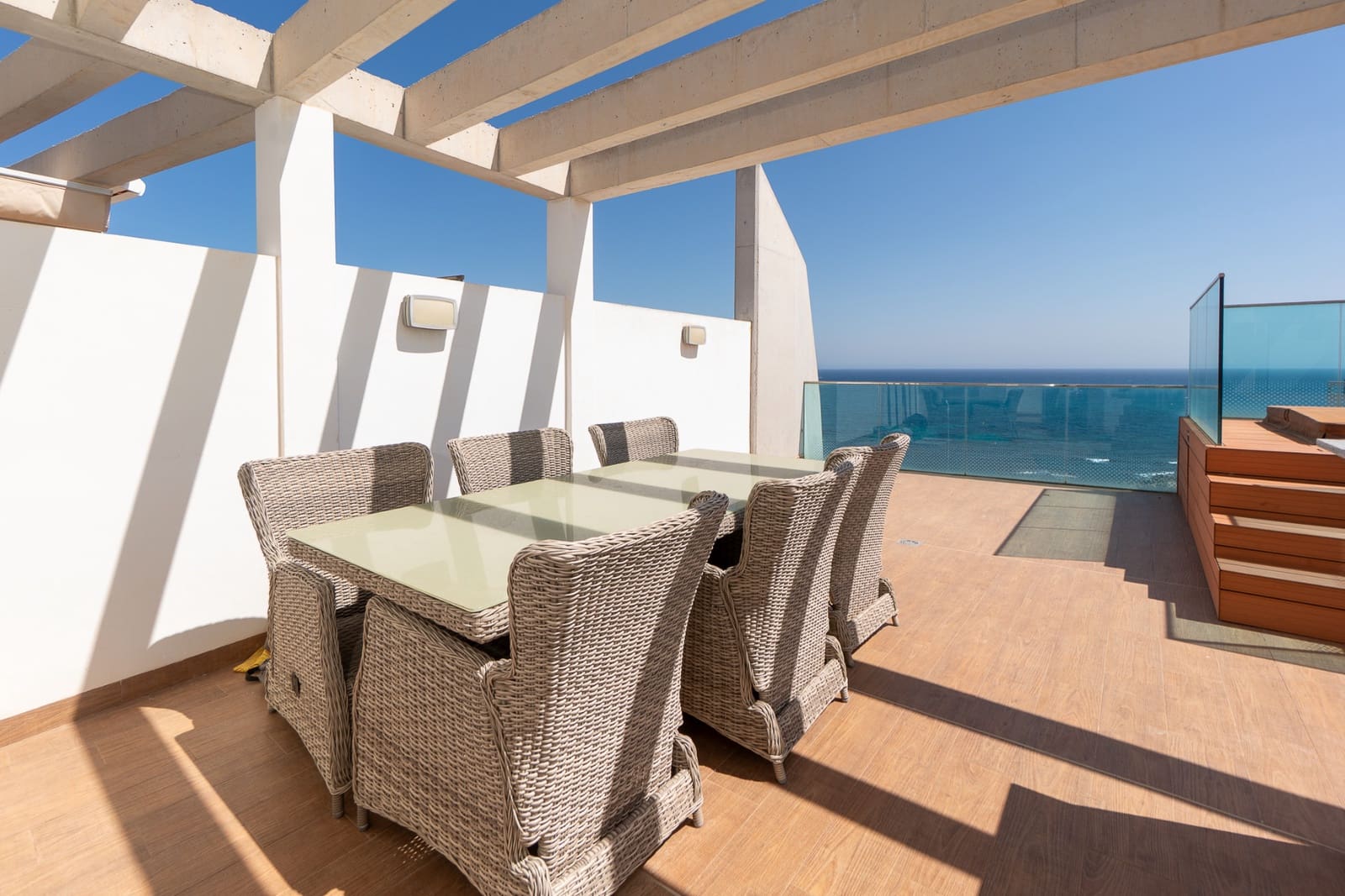 2 chambre Penthouse à vendre à Punta Prima avec piscine garage - 595 000 € (Ref: 9204897)