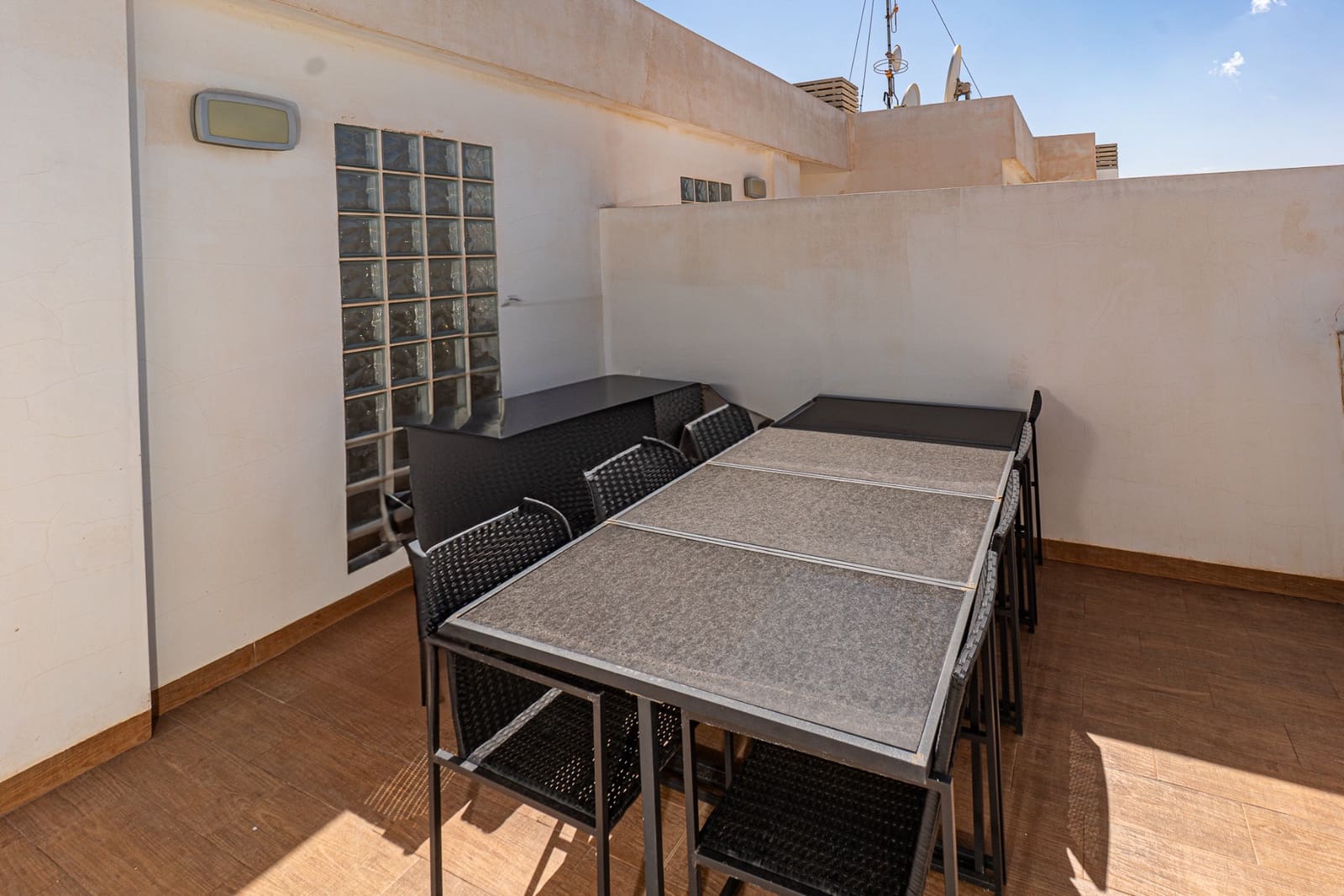 2 chambre Penthouse à vendre à Punta Prima avec piscine garage - 595 000 € (Ref: 9204897)