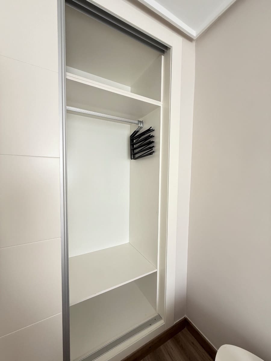 3 makuuhuone Omakotitalo vuokrattavana paikassa Los Balcones mukana uima-altaan - 1 100 € (Ref: 9219190)