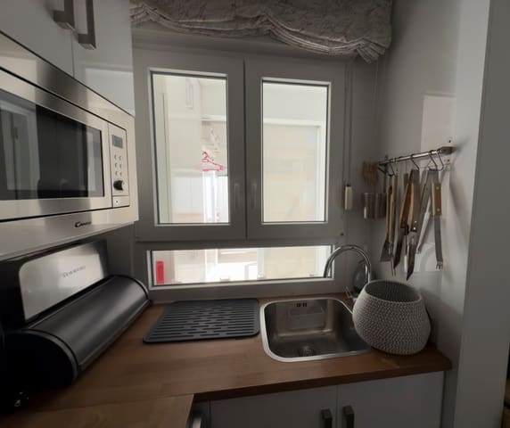 3 makuuhuone Omakotitalo vuokrattavana paikassa Los Balcones mukana uima-altaan - 1 100 € (Ref: 9219190)