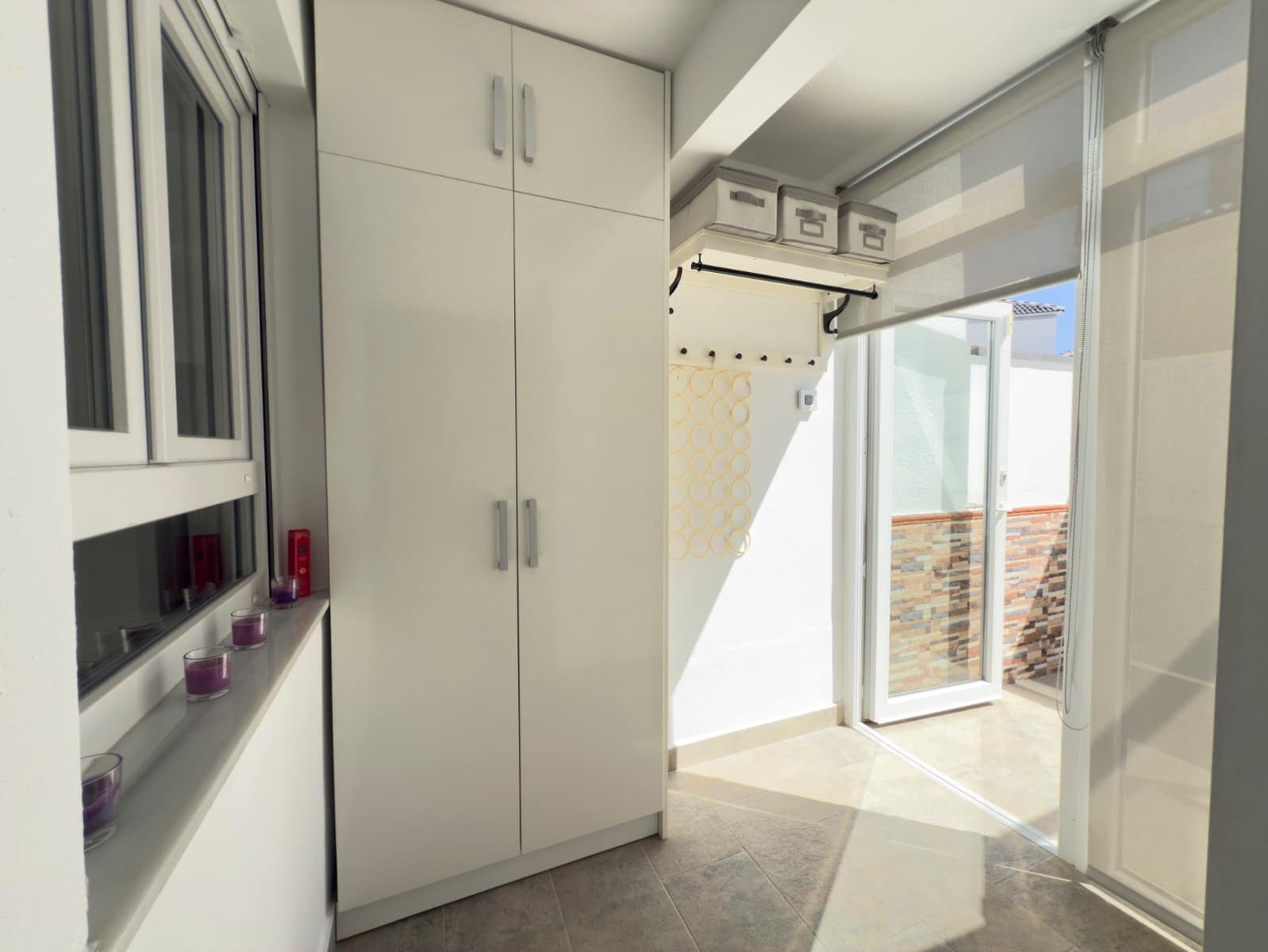 3 makuuhuone Omakotitalo vuokrattavana paikassa Los Balcones mukana uima-altaan - 1 100 € (Ref: 9219190)