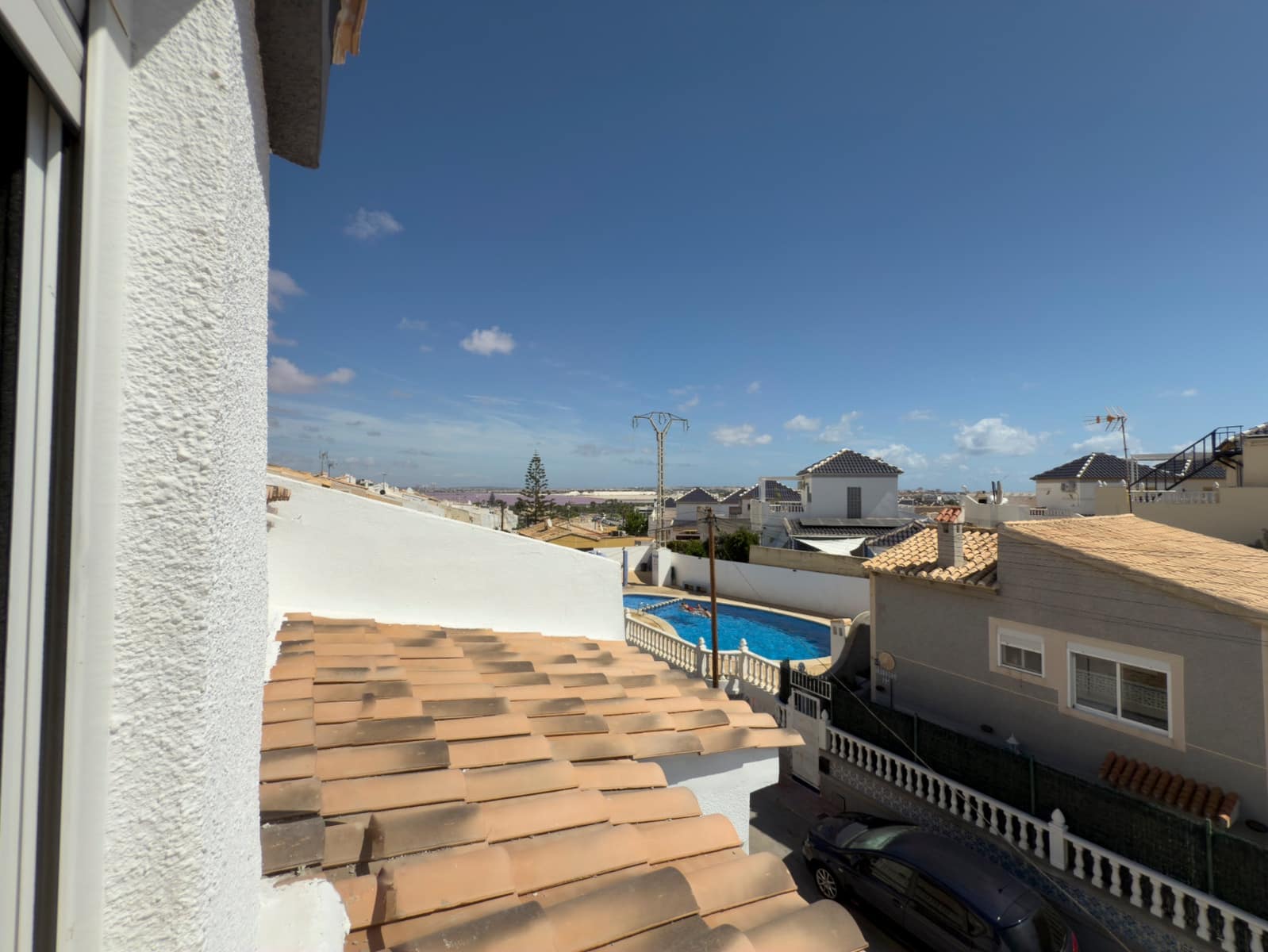 3 makuuhuone Omakotitalo vuokrattavana paikassa Los Balcones mukana uima-altaan - 1 100 € (Ref: 9219190)