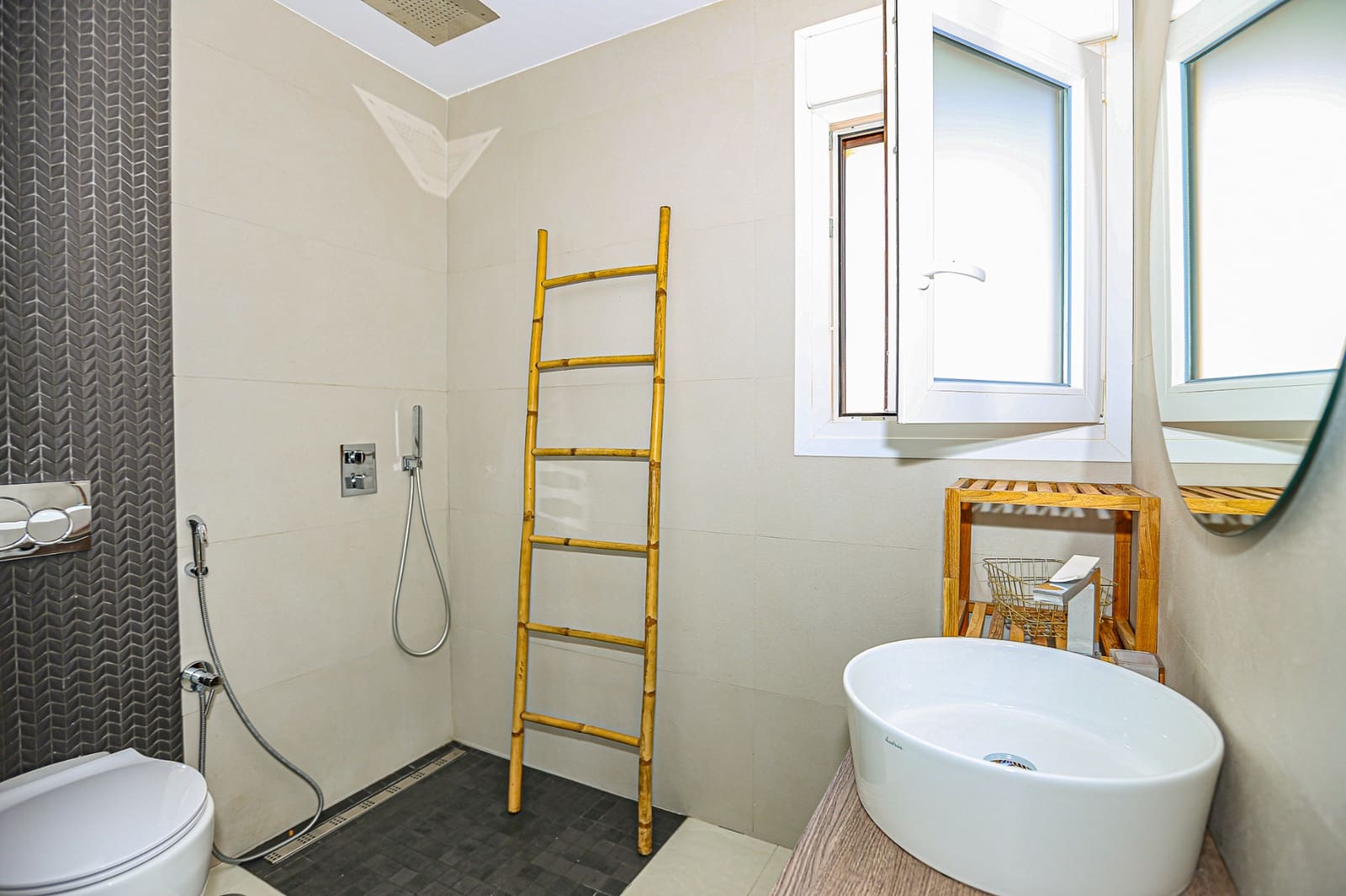 3 slaapkamer Villa te koop in Dona Pepa met zwembad - € 550.000 (Ref: 9223652)