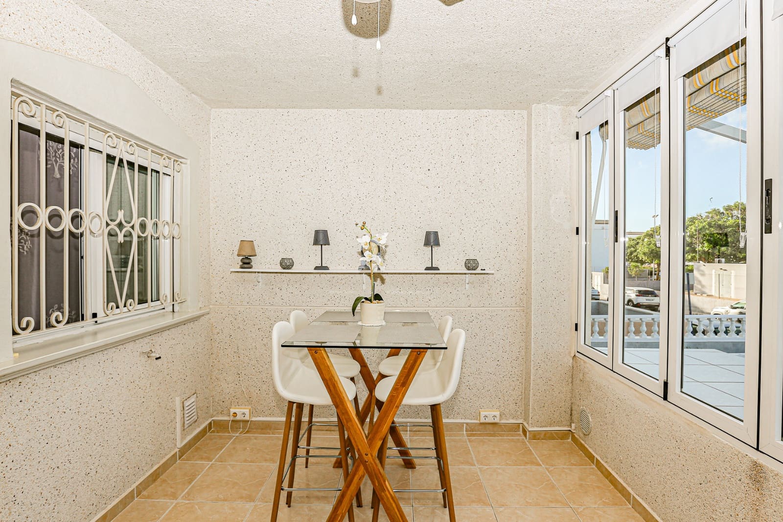 2 bedroom Apartment for rent in Orihuela Costa with pool - € 750 (Ref: 9231232)