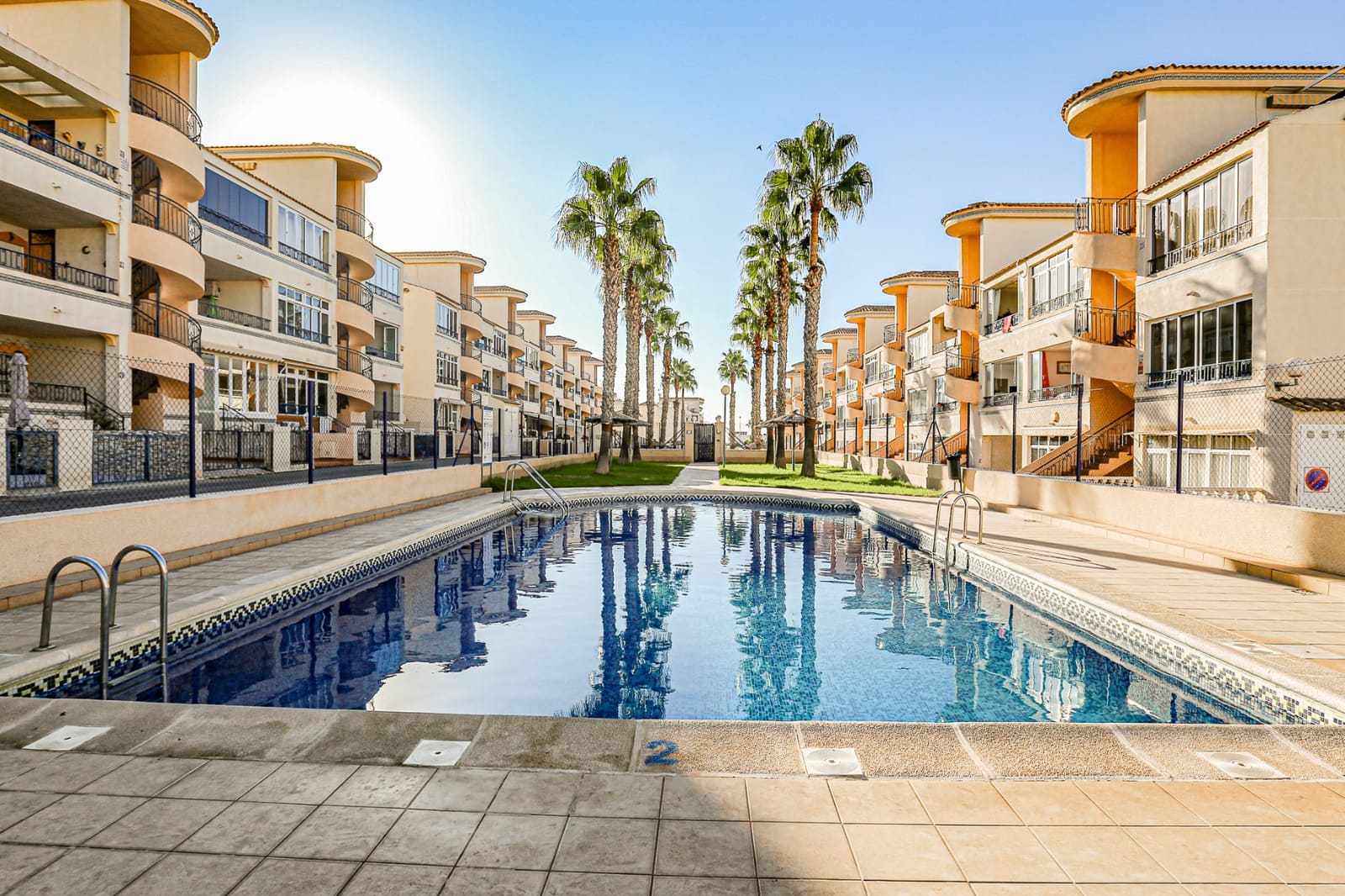 2 bedroom Apartment for rent in Orihuela Costa with pool - € 750 (Ref: 9231232)