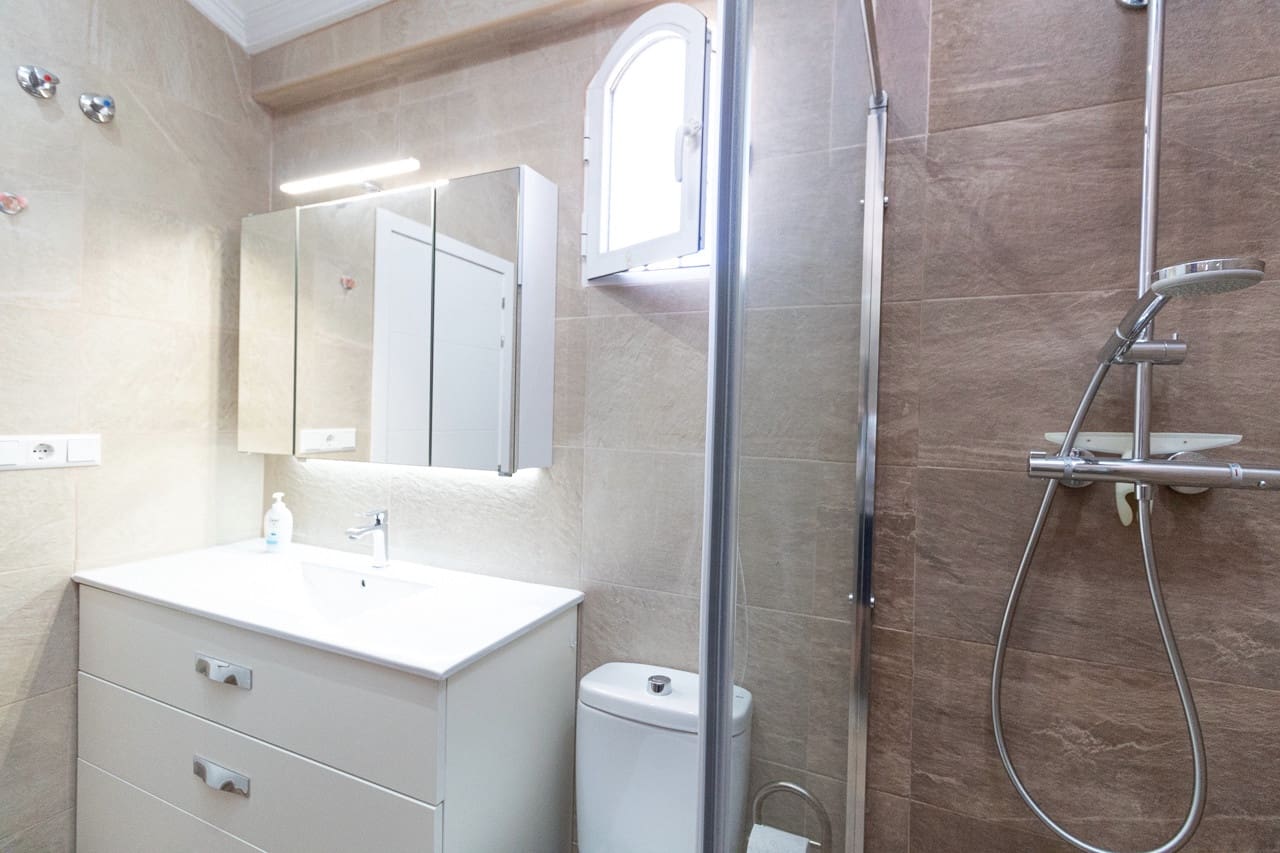 3 soveværelse Semi-Rækkehus til salg i La Zenia med swimmingpool - € 312.000 (Ref: 9235484)