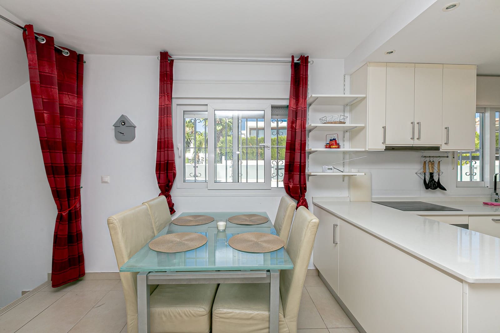 4 sypialnia Willa na sprzedaż w La Marina z basenem - 389 000 € (Ref: 9250642)