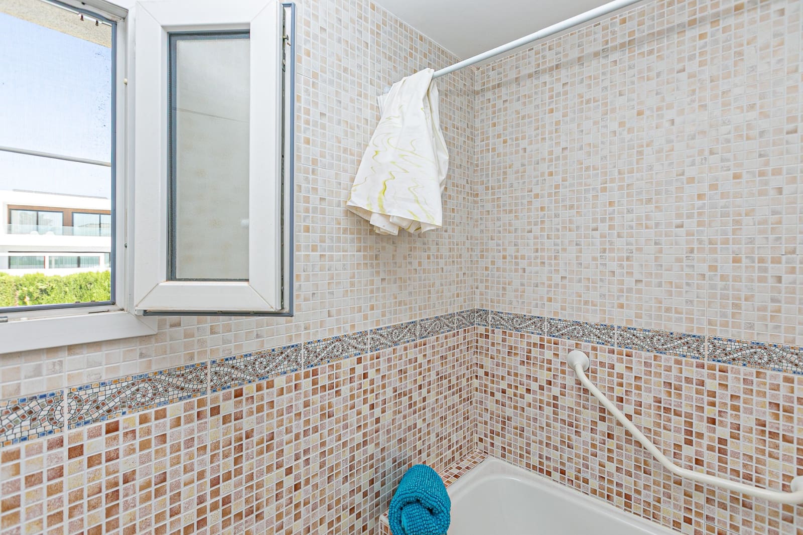 4 sypialnia Willa na sprzedaż w La Marina z basenem - 389 000 € (Ref: 9250642)