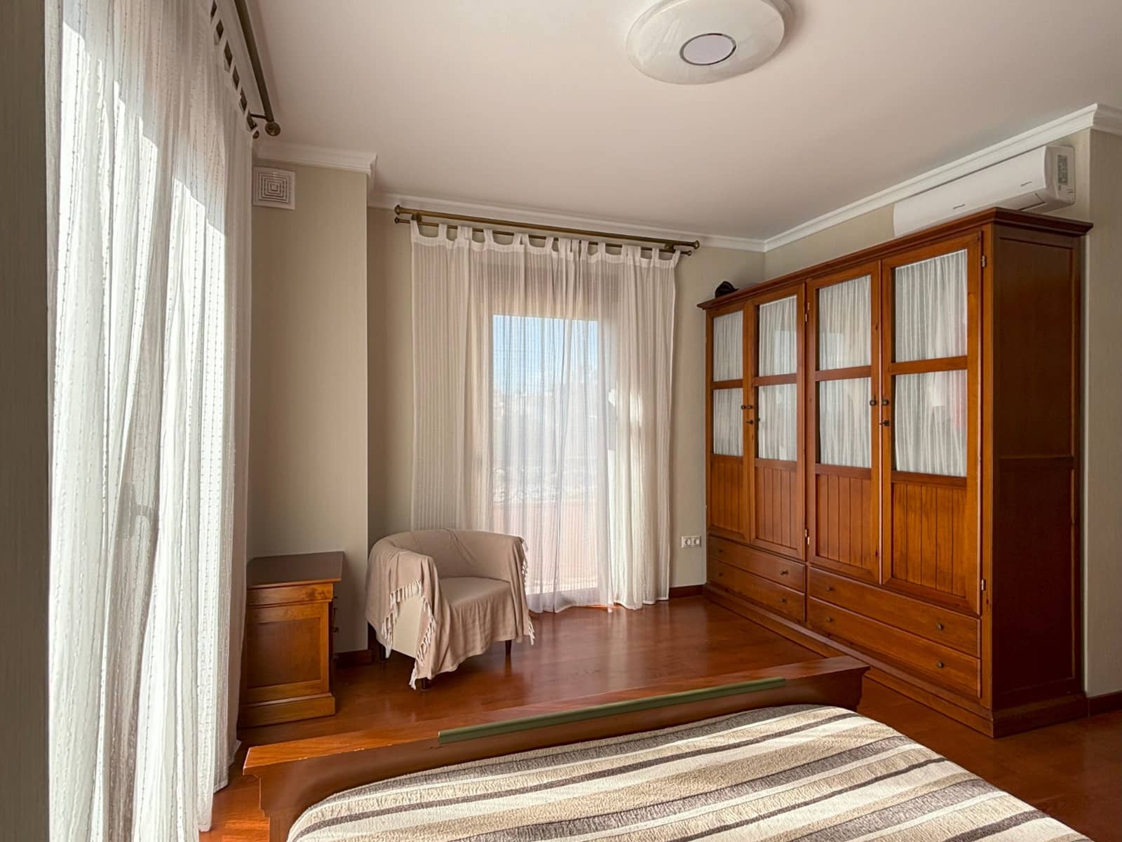 5 bedroom Villa for sale in Ciudad Quesada with pool - € 630,000 (Ref: 9253808)