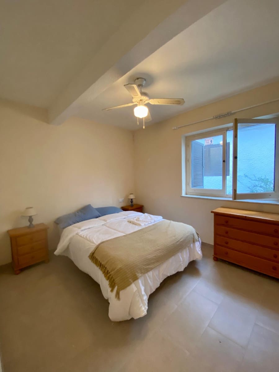 2 soverom Leilighet til salgs i Cabo Roig med svømmebasseng - € 275 900 (Ref: 9253978)