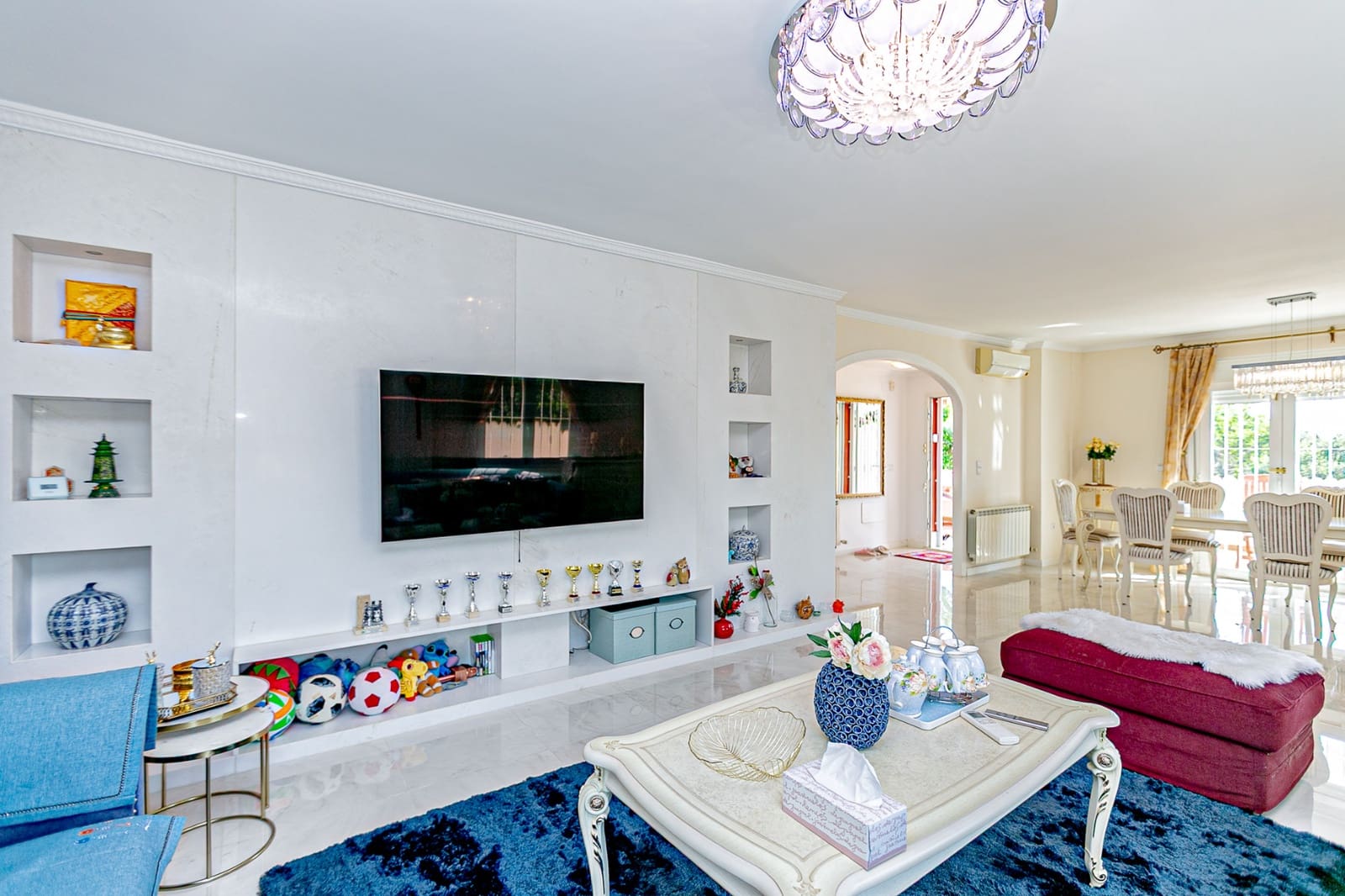 4 Zimmer Villa zu verkaufen in Campoamor mit Pool Garage - 860.000 € (Ref: 9283483)