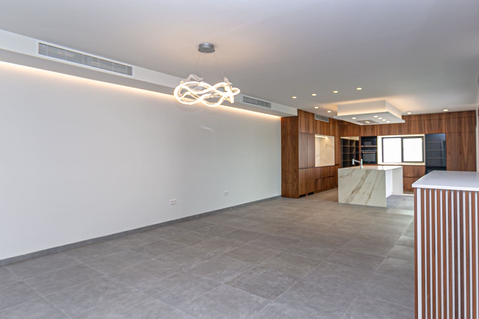 5 bedroom Villa for sale in San Pedro del Pinatar with pool garage - € 1,300,000 (Ref: 9296513)