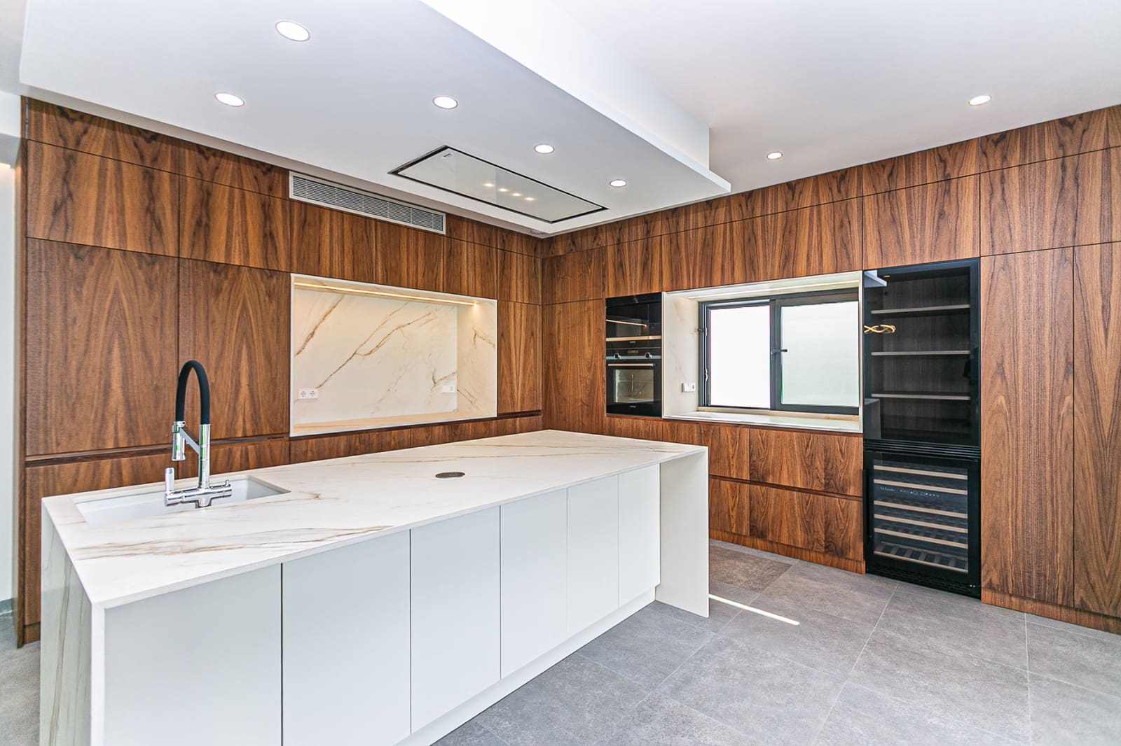 5 bedroom Villa for sale in San Pedro del Pinatar with pool garage - € 1,300,000 (Ref: 9296513)