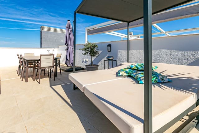 2 soveværelse Penthouse til salg i Playa Flamenca, Orihuela med swimmingpool garage - € 495.000 (Ref: 9314399)