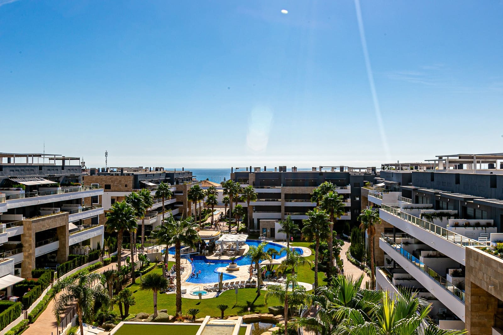 2 bedroom Penthouse for sale in Playa Flamenca with pool garage - € 495,000 (Ref: 9314399)