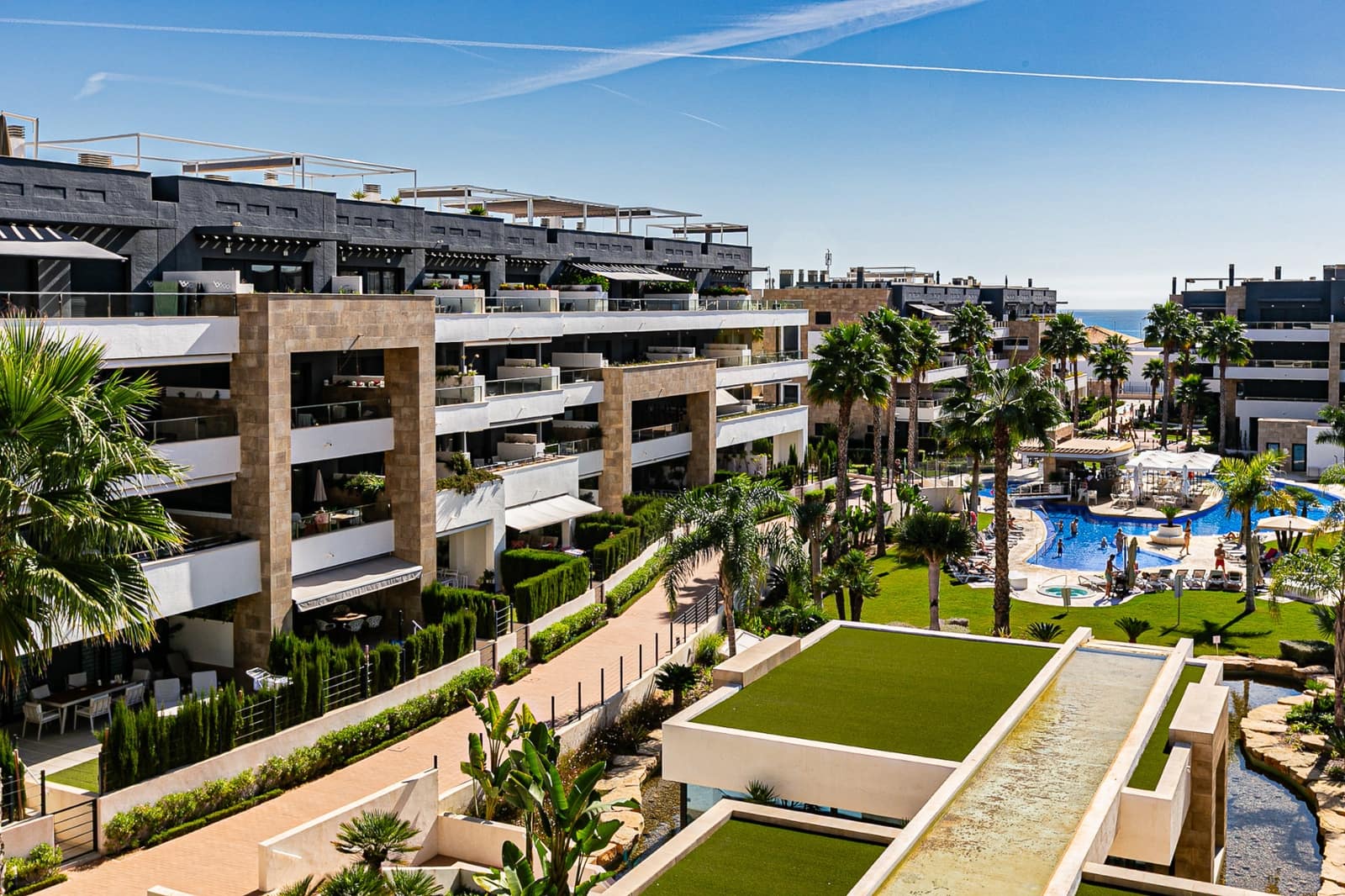 2 bedroom Penthouse for sale in Playa Flamenca with pool garage - € 495,000 (Ref: 9314399)