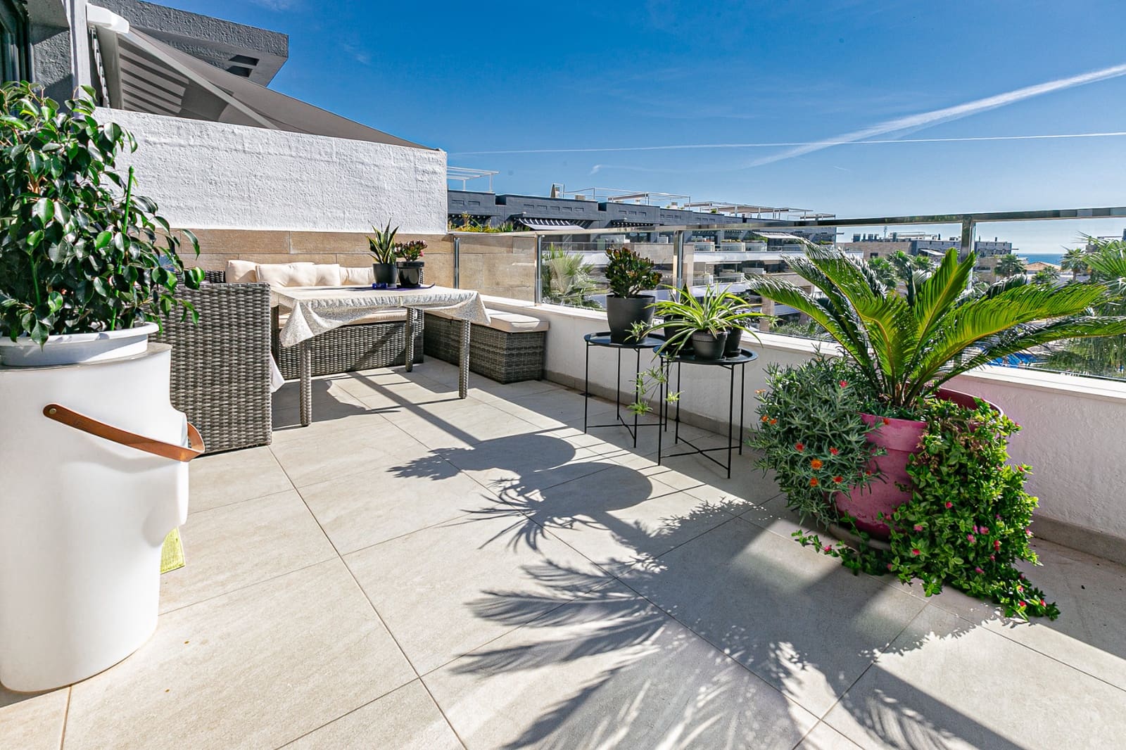 2 bedroom Penthouse for sale in Playa Flamenca with pool garage - € 495,000 (Ref: 9314399)