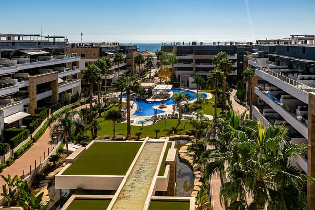 2 soveværelse Penthouse til salg i Playa Flamenca, Orihuela med swimmingpool garage - € 495.000 (Ref: 9314399)