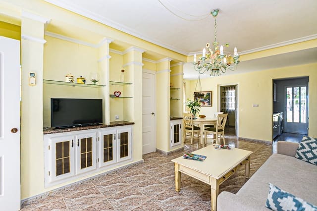 3 bedroom Townhouse for sale in Cabo Roig, Orihuela with pool - € 268,000 (Ref: 9329684)