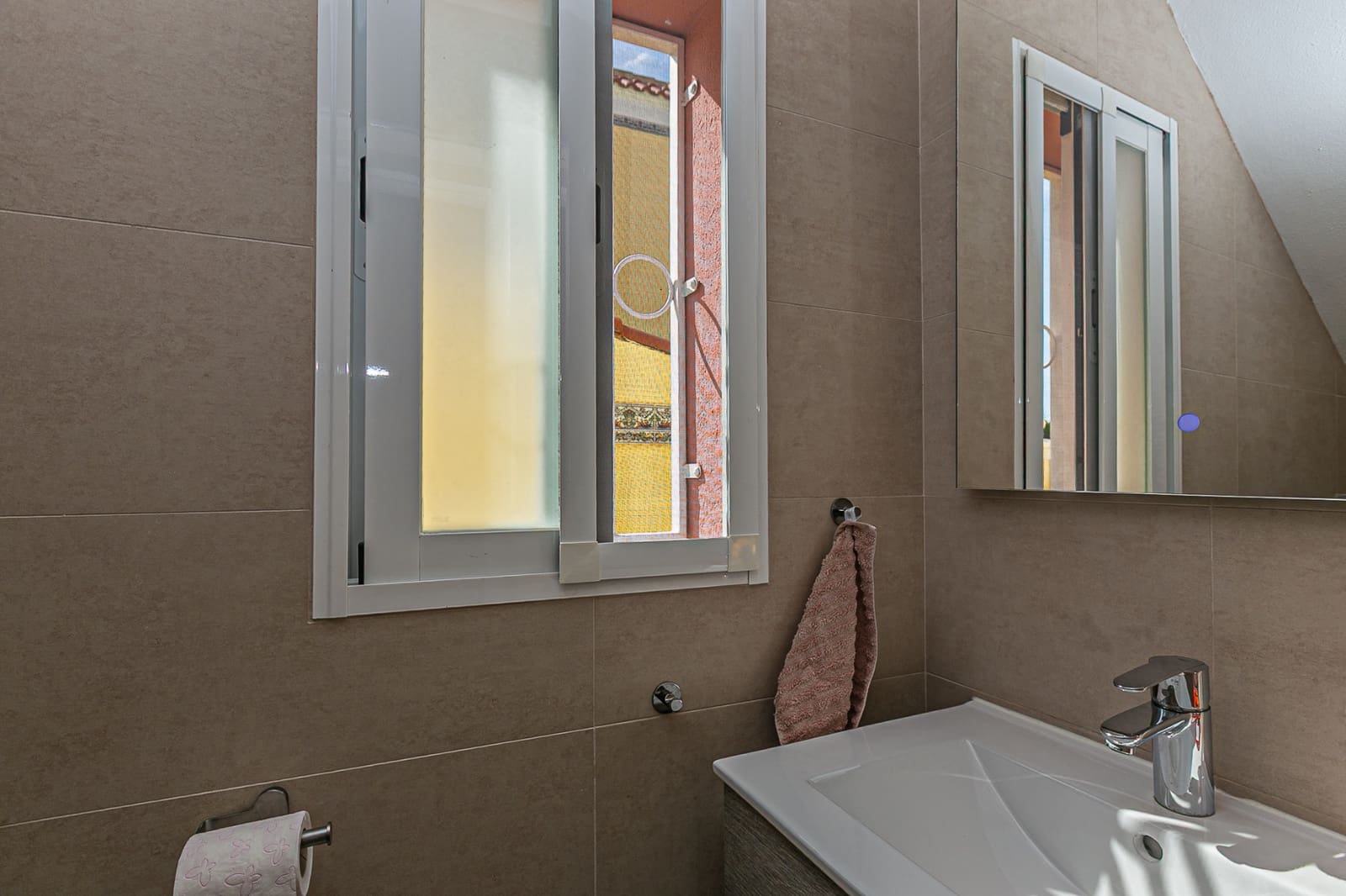 3 bedroom Townhouse for sale in Cabo Roig with pool - € 268,000 (Ref: 9329684)