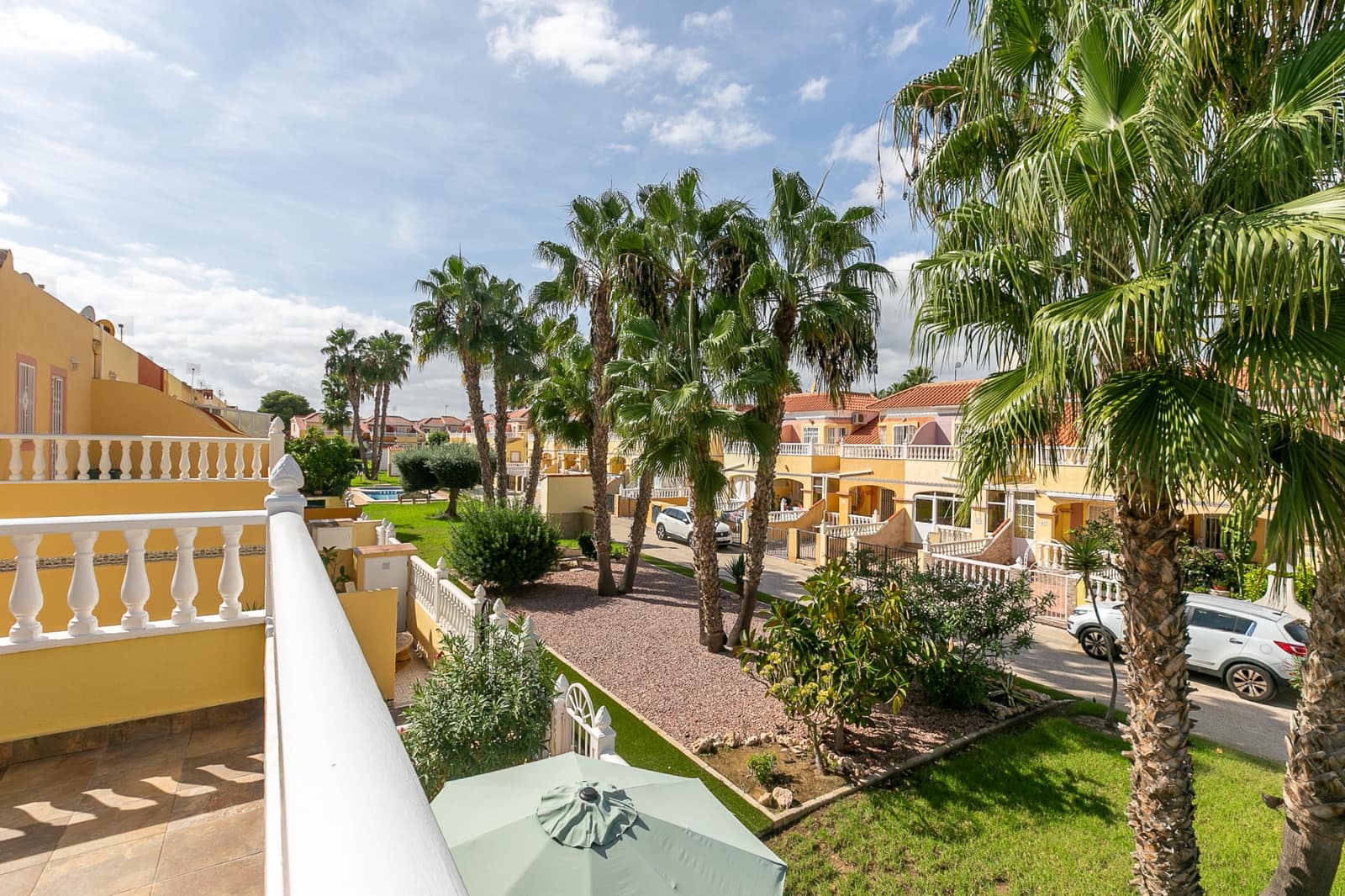3 bedroom Townhouse for sale in Cabo Roig with pool - € 268,000 (Ref: 9329684)