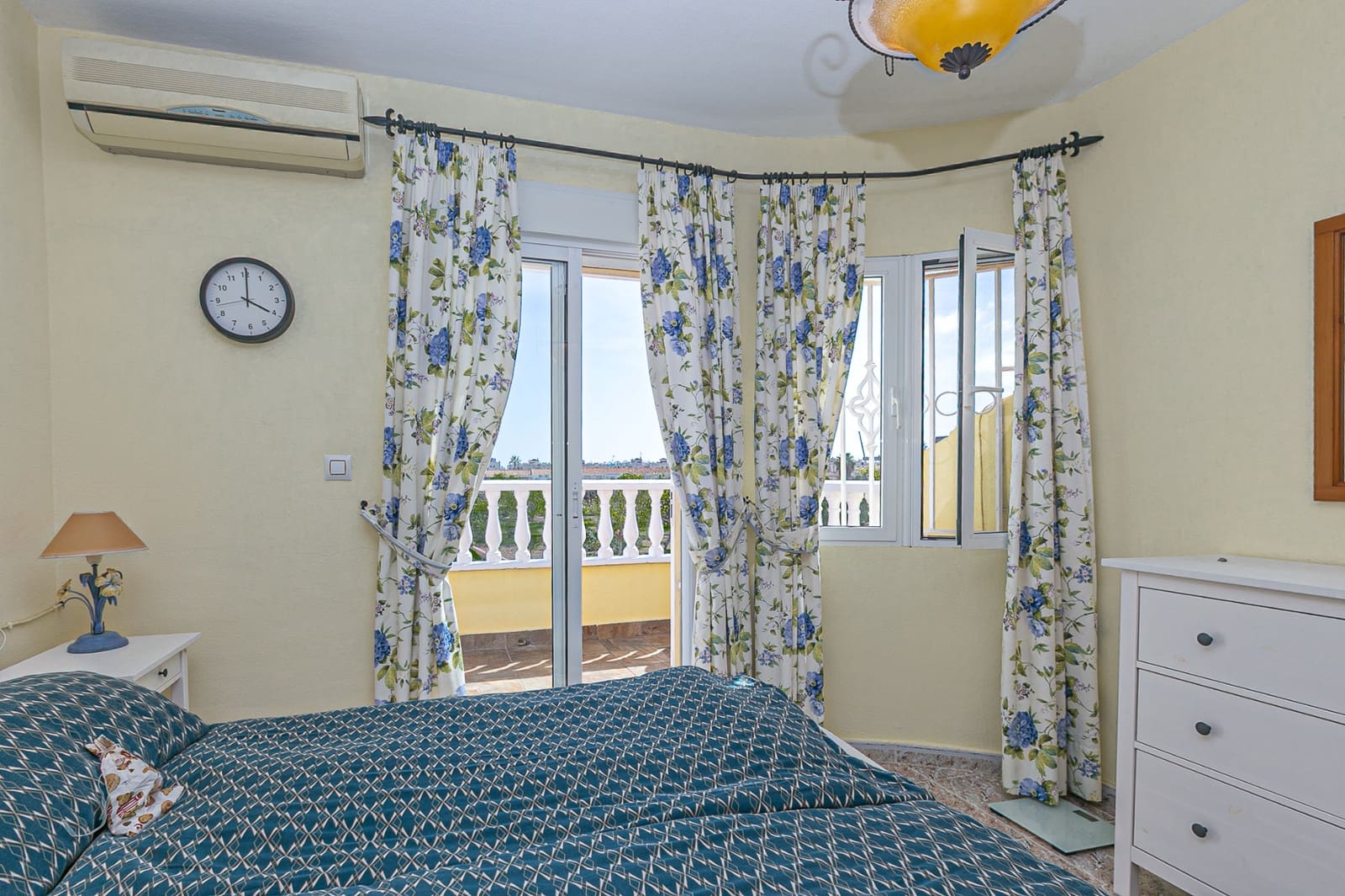 3 bedroom Townhouse for sale in Cabo Roig with pool - € 268,000 (Ref: 9329684)