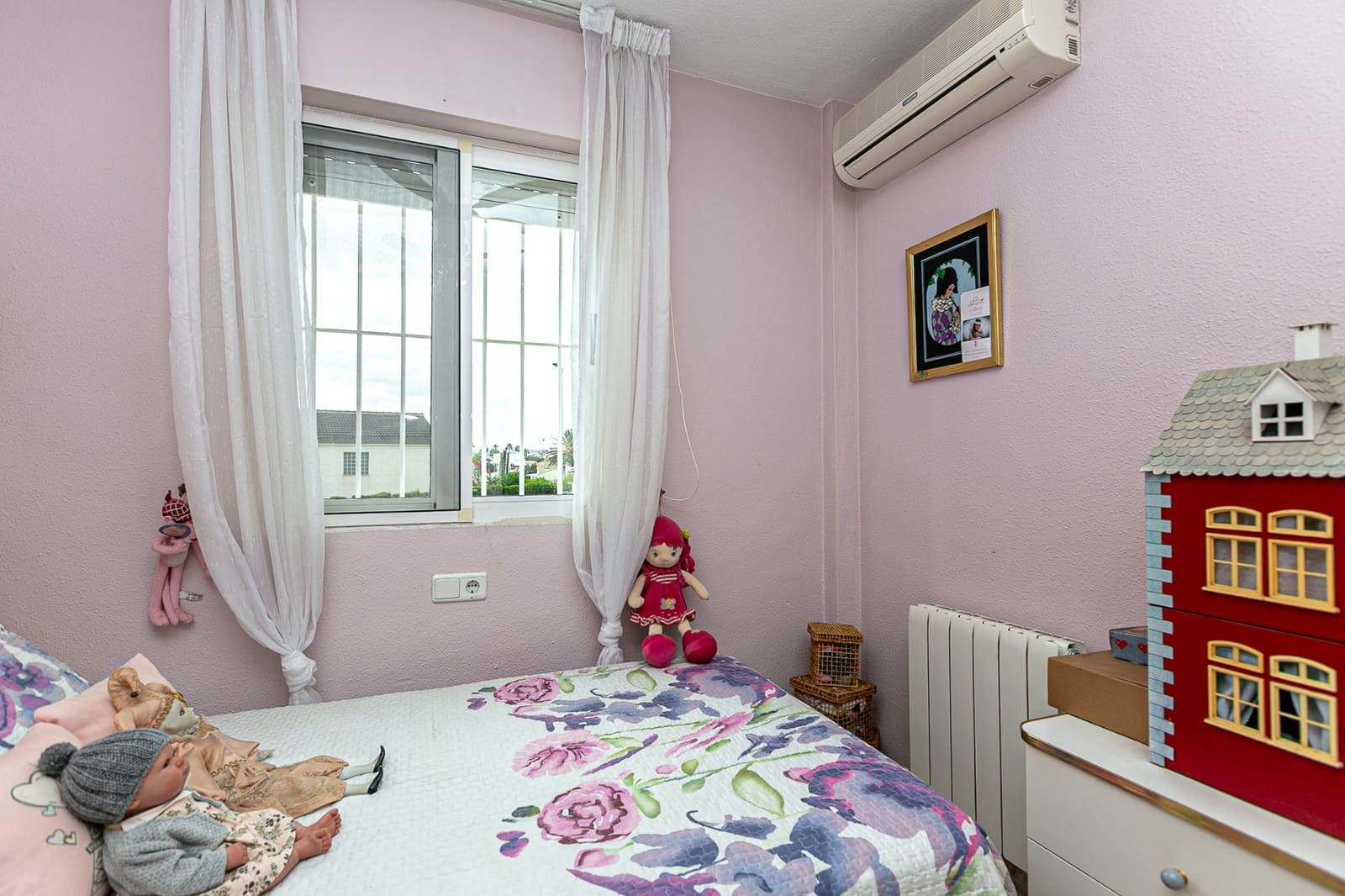 2 soverom Kjedet enebolig til salgs i Los Altos med svømmebasseng - € 195 000 (Ref: 9329810)