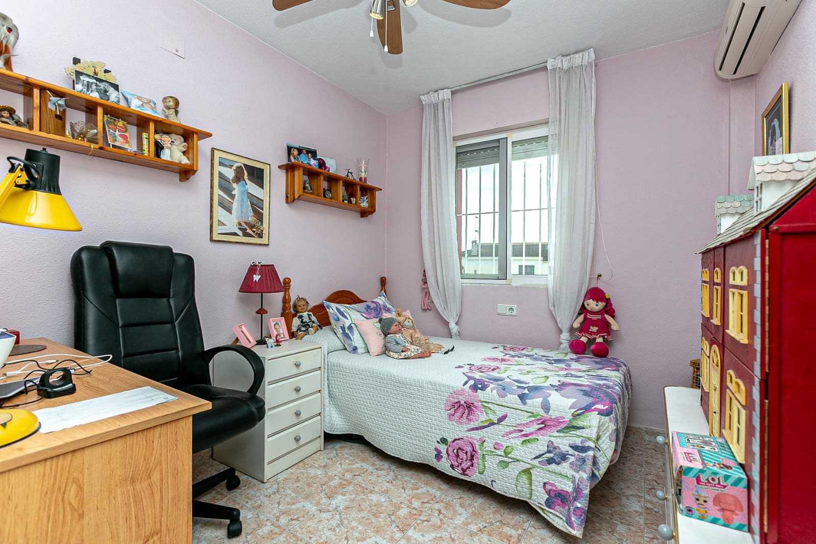 2 soverom Kjedet enebolig til salgs i Los Altos med svømmebasseng - € 195 000 (Ref: 9329810)