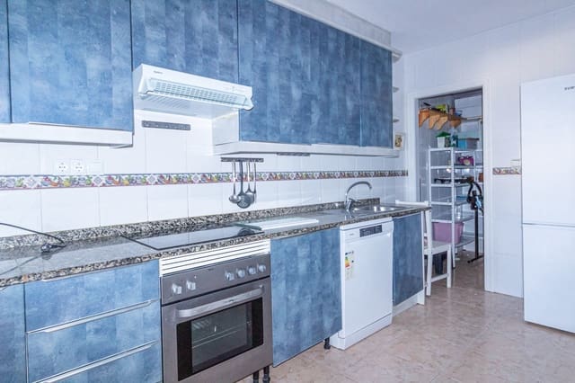 3 quarto Apartamento para venda em La Zenia, Orihuela com piscina - 199 000 € (Ref: 9336959)