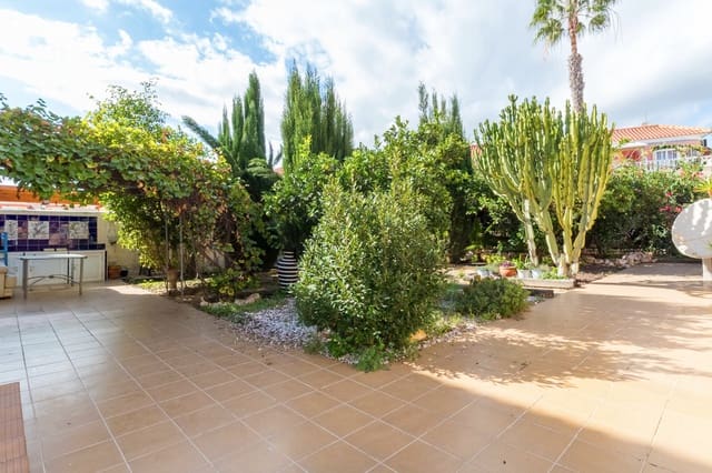 3 quarto Apartamento para venda em La Zenia, Orihuela com piscina - 199 000 € (Ref: 9336959)