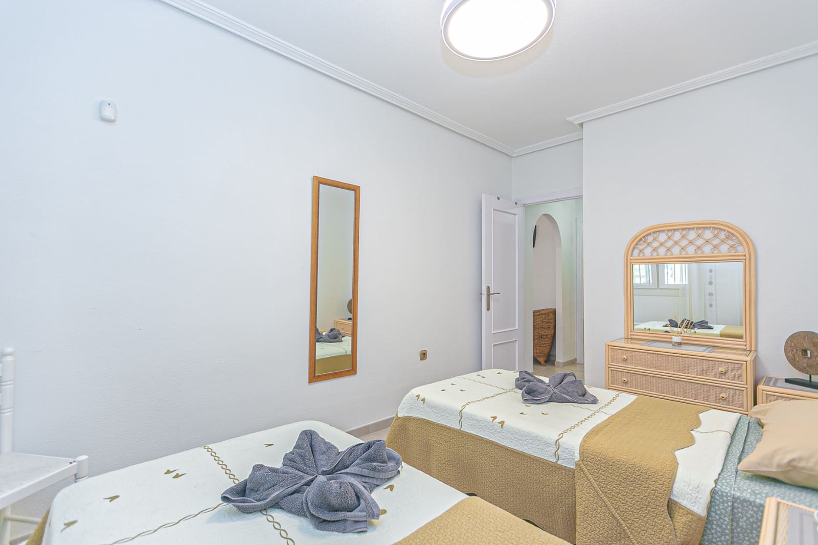 2 makuuhuone Huoneisto myytävänä paikassa La Zenia mukana uima-altaan - 179 900 € (Ref: 9337216)