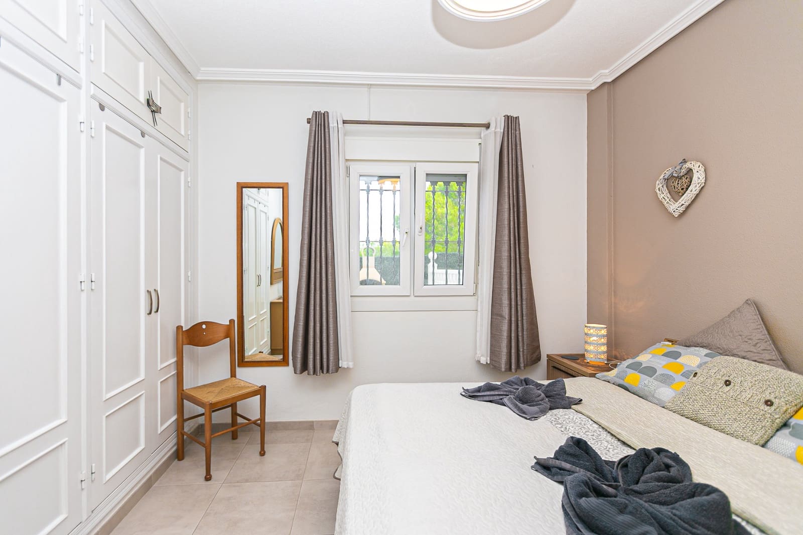 2 makuuhuone Huoneisto myytävänä paikassa La Zenia mukana uima-altaan - 179 900 € (Ref: 9337216)