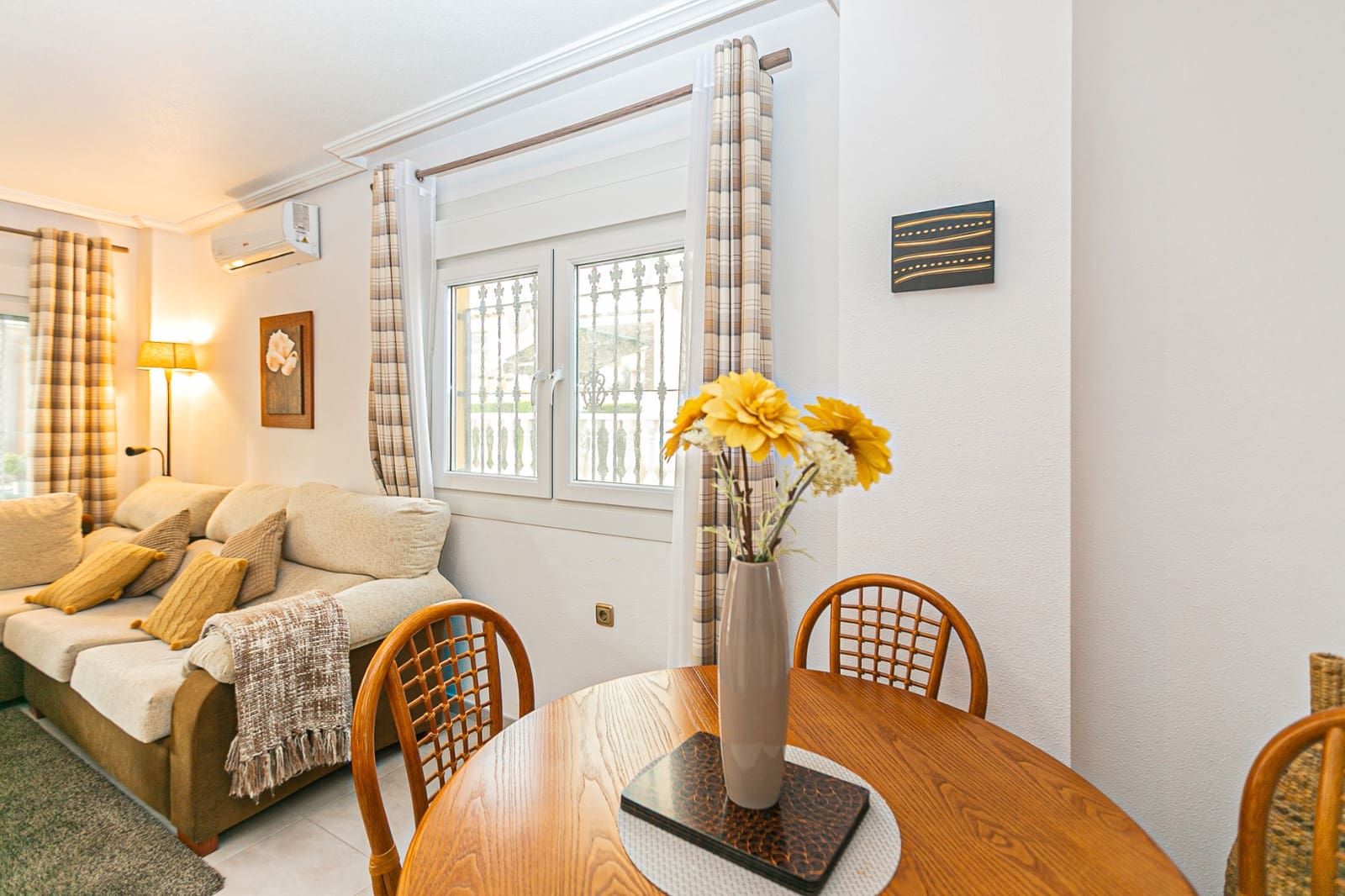 2 makuuhuone Huoneisto myytävänä paikassa La Zenia mukana uima-altaan - 179 900 € (Ref: 9337216)