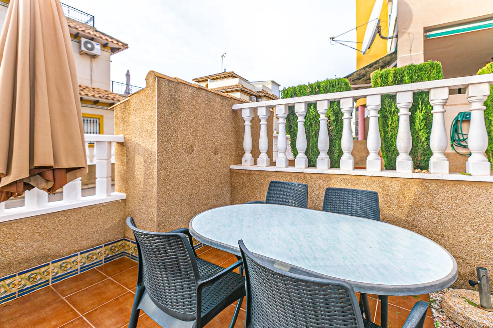 2 makuuhuone Huoneisto myytävänä paikassa La Zenia mukana uima-altaan - 179 900 € (Ref: 9337216)