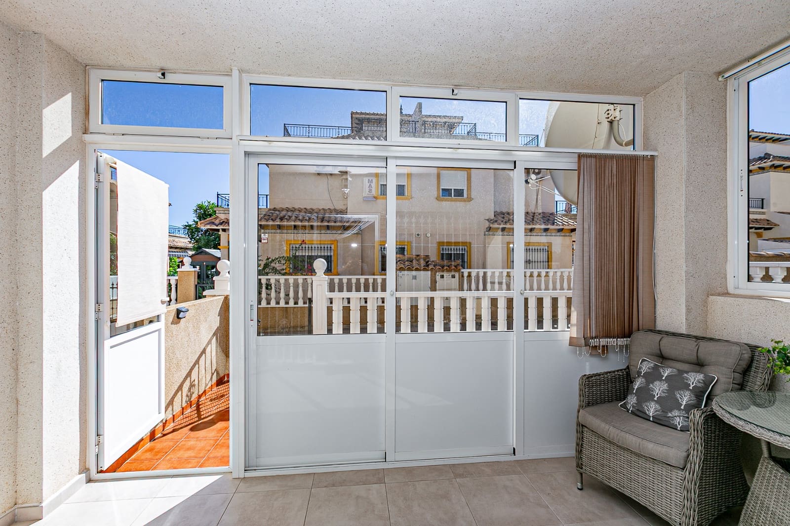 2 makuuhuone Huoneisto myytävänä paikassa La Zenia mukana uima-altaan - 179 900 € (Ref: 9337216)