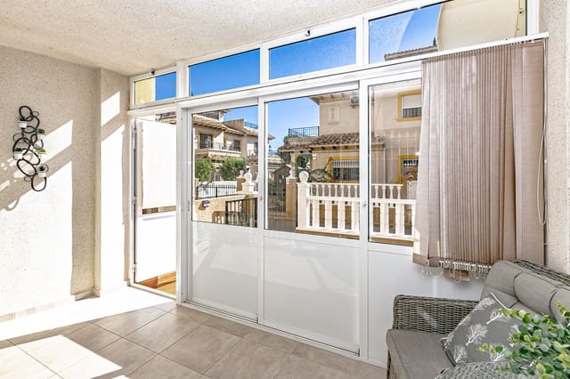 2 makuuhuone Huoneisto myytävänä paikassa La Zenia, Orihuela mukana uima-altaan - 185 000 € (Ref: 9337216)