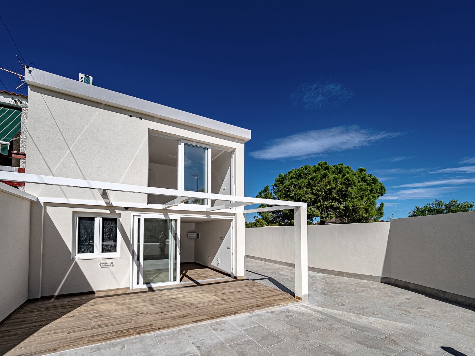 3 soverom Kjedet enebolig til salgs i Los Balcones med svømmebasseng - € 349 000 (Ref: 9345592)