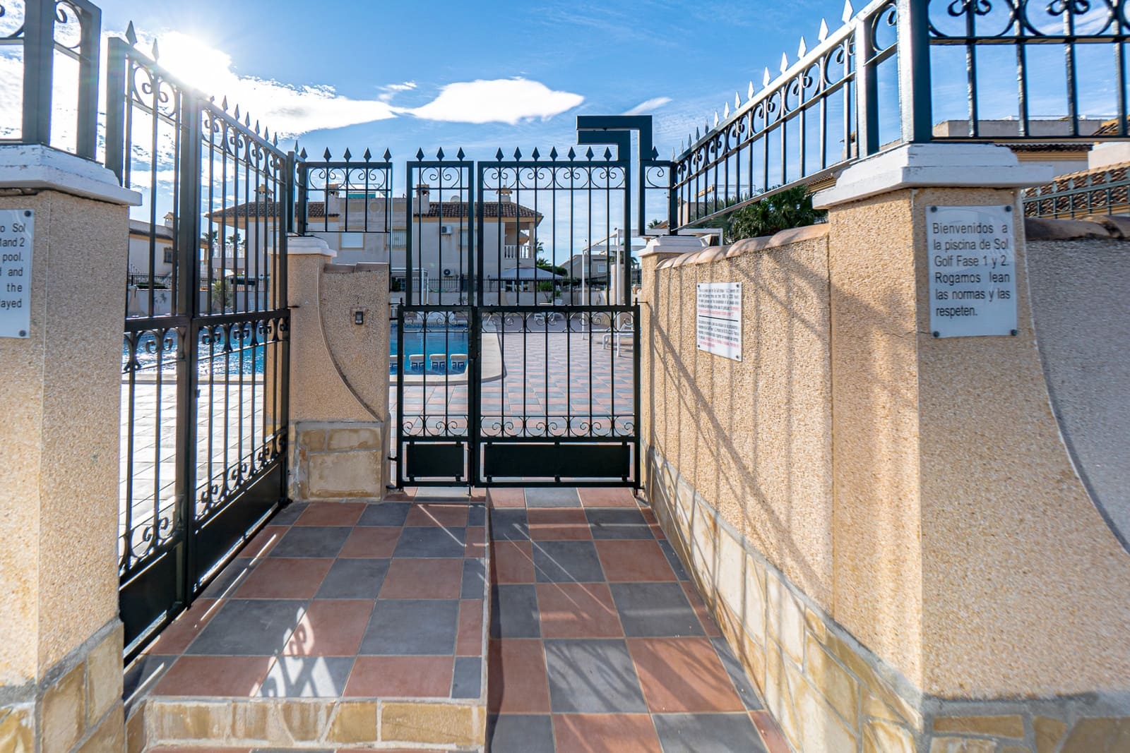 2 sypialnia Penthouse na sprzedaż w Villamartin z basenem - 159 000 € (Ref: 9348036)