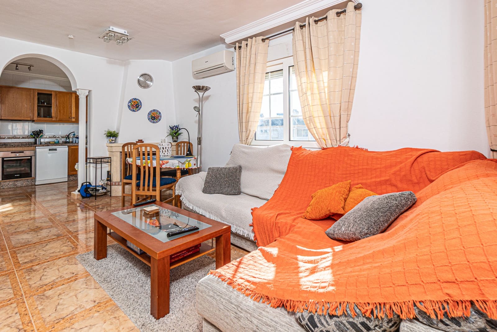 2 sypialnia Penthouse na sprzedaż w Villamartin z basenem - 159 000 € (Ref: 9348036)