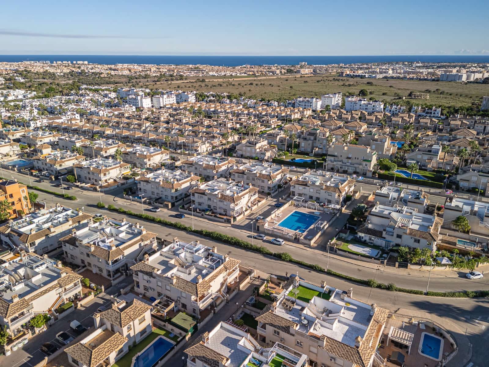 2 Zimmer Penthouse zu verkaufen in Villamartin mit Pool - 159.000 € (Ref: 9348036)