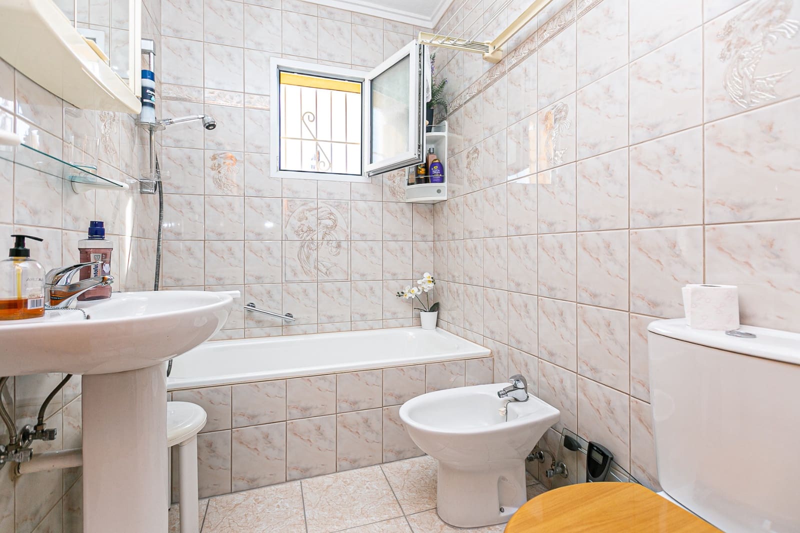 3 sypialnia Dom szeregowy na sprzedaż w Los Altos z basenem - 195 000 € (Ref: 9352850)