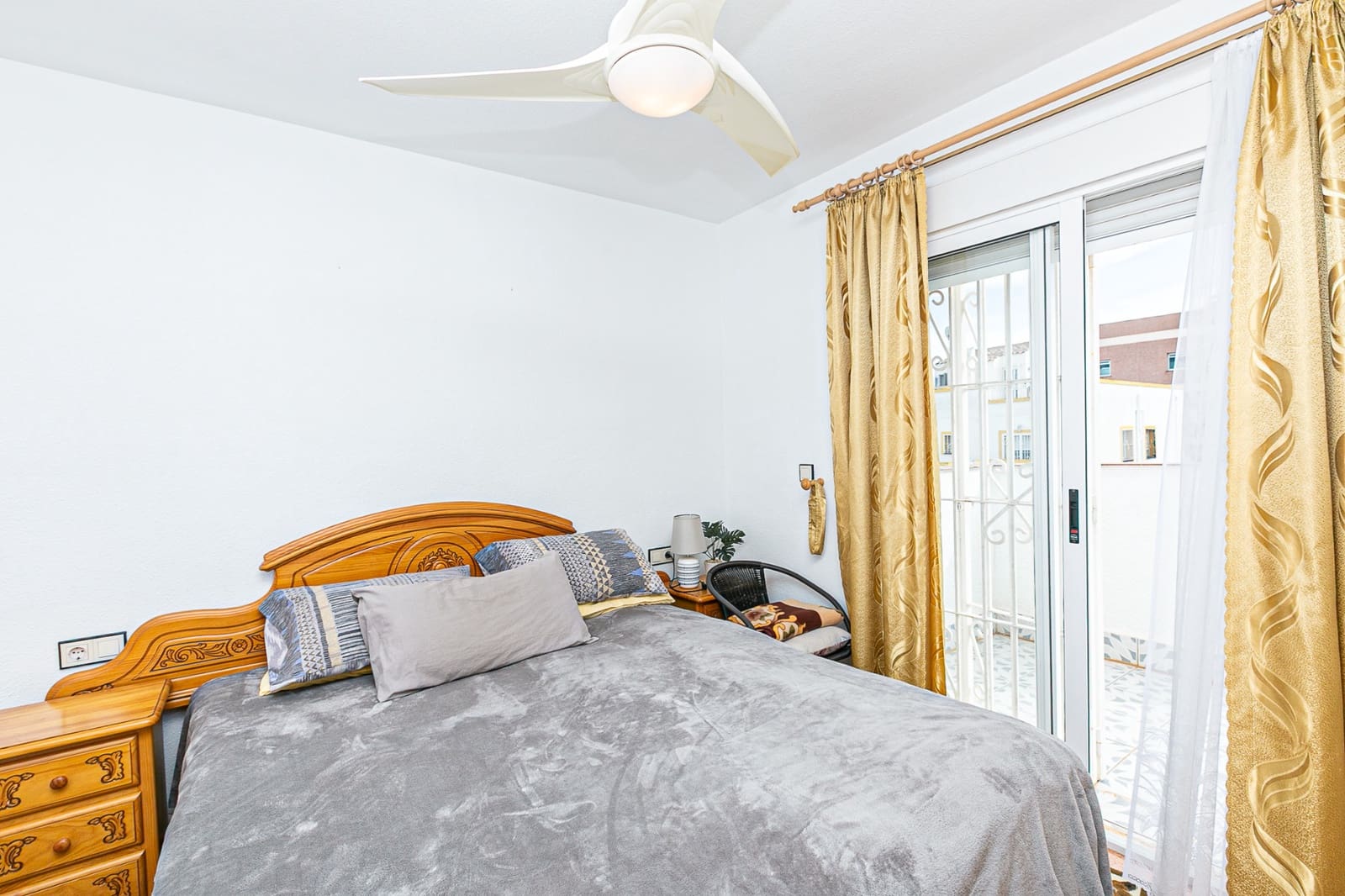 3 sypialnia Dom szeregowy na sprzedaż w Los Altos z basenem - 195 000 € (Ref: 9352850)