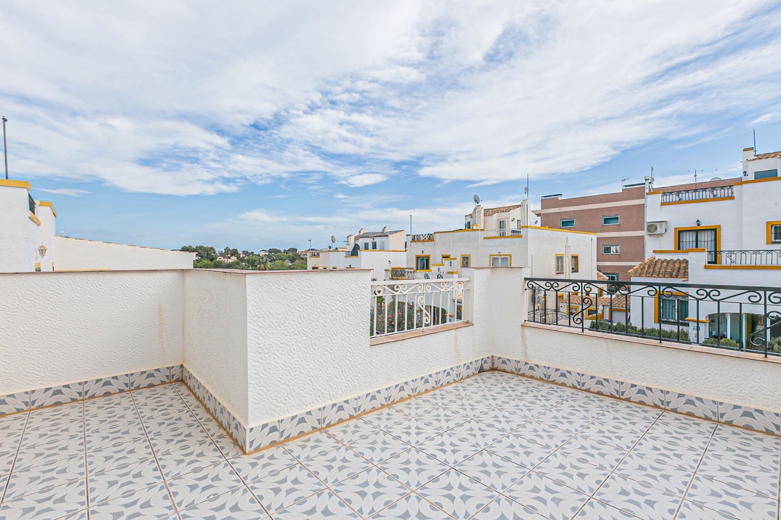 3 sypialnia Dom szeregowy na sprzedaż w Los Altos z basenem - 195 000 € (Ref: 9352850)