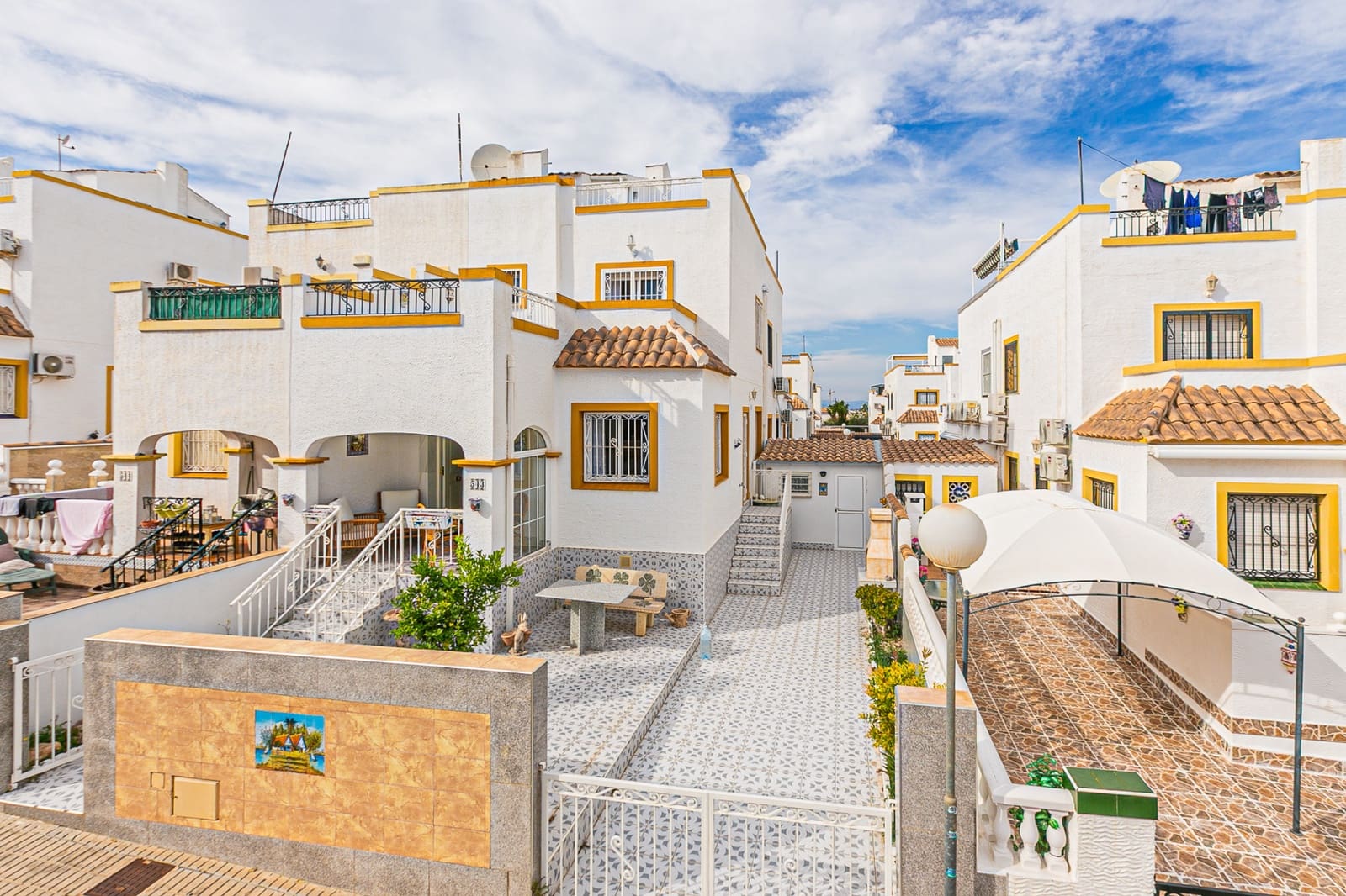 3 sypialnia Dom szeregowy na sprzedaż w Los Altos z basenem - 195 000 € (Ref: 9352850)