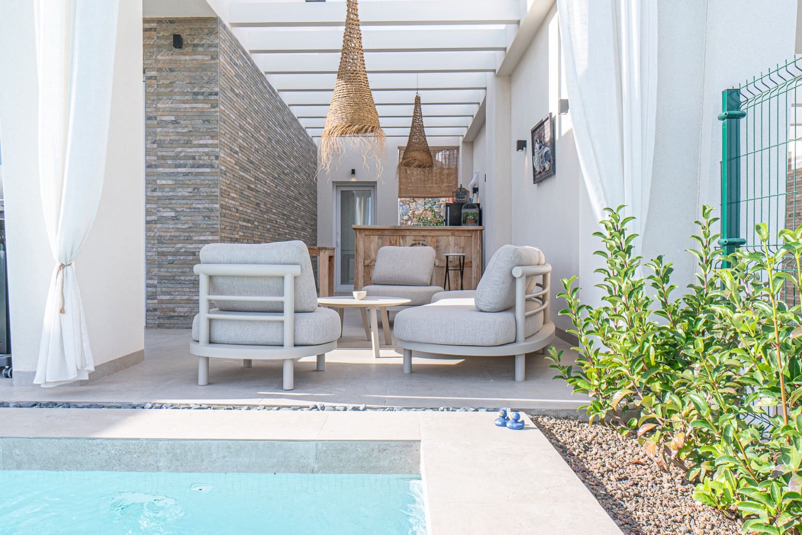 3 bedroom Villa for sale in Algorfa with pool garage - € 660,000 (Ref: 9360292)